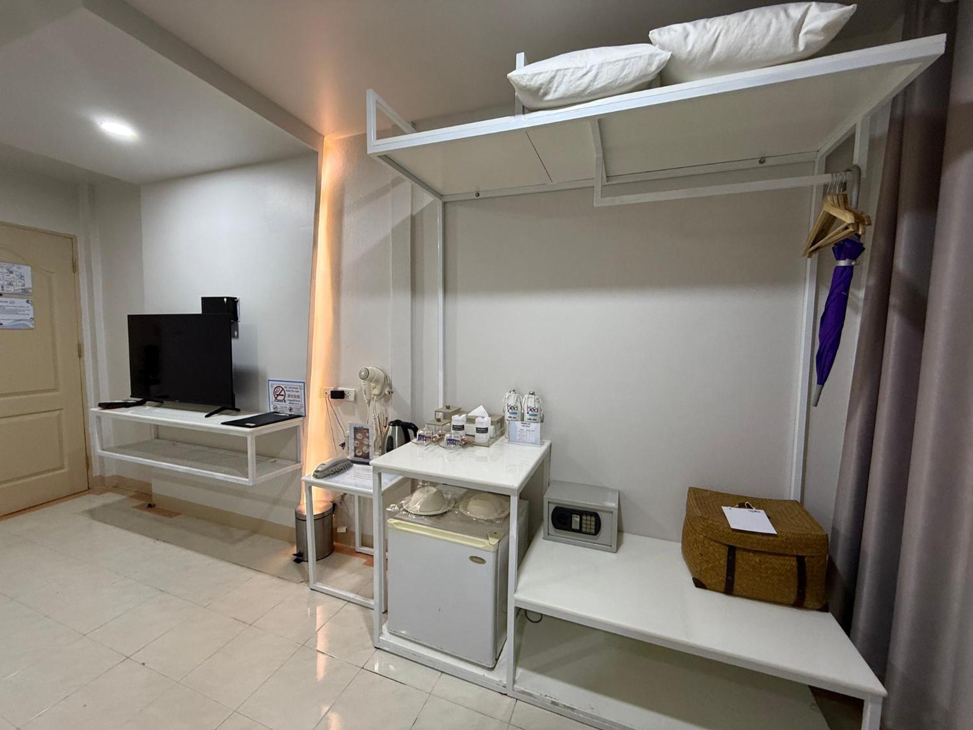 Bed By Boat @Nonthaburi Pier Aparthotel Exterior photo
